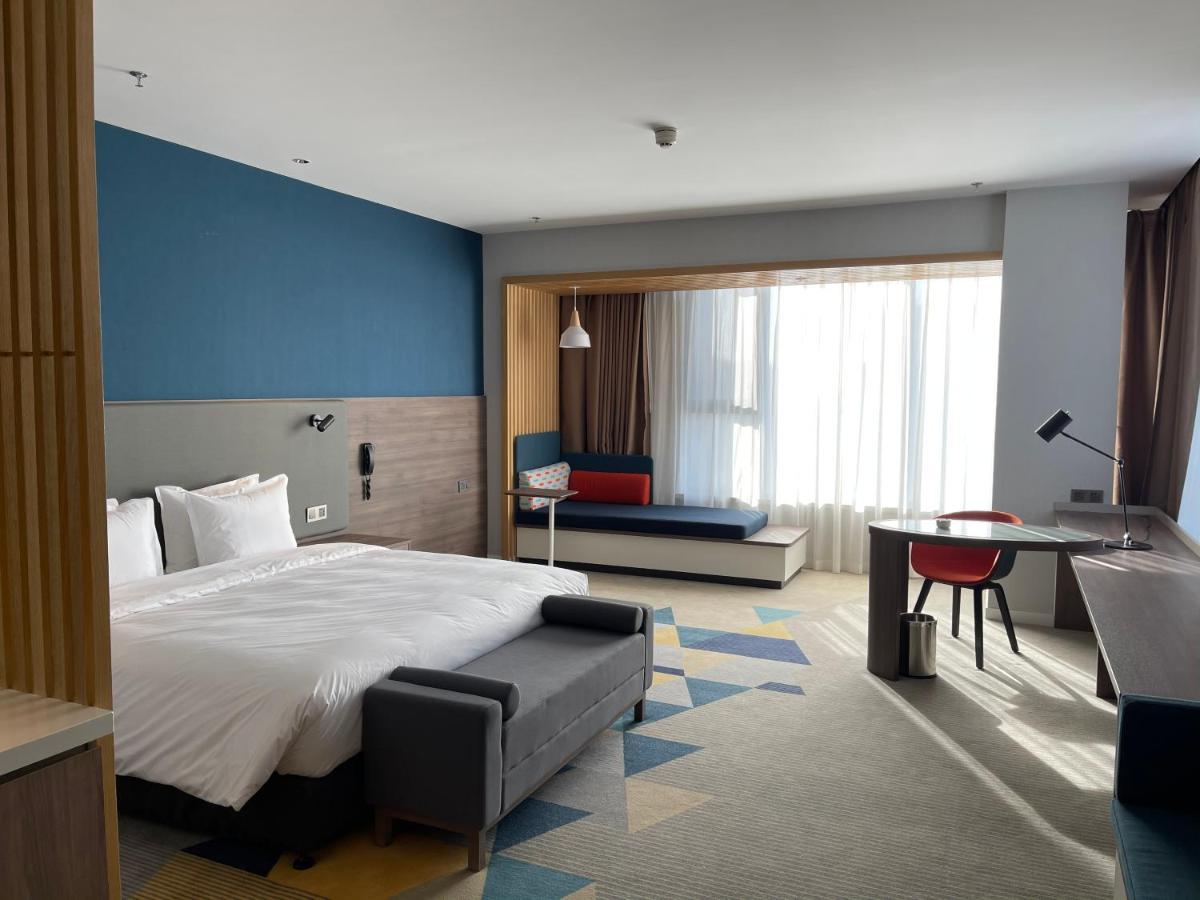 Holiday Inn Express Ulanqab Jining By Ihg Ngoại thất bức ảnh