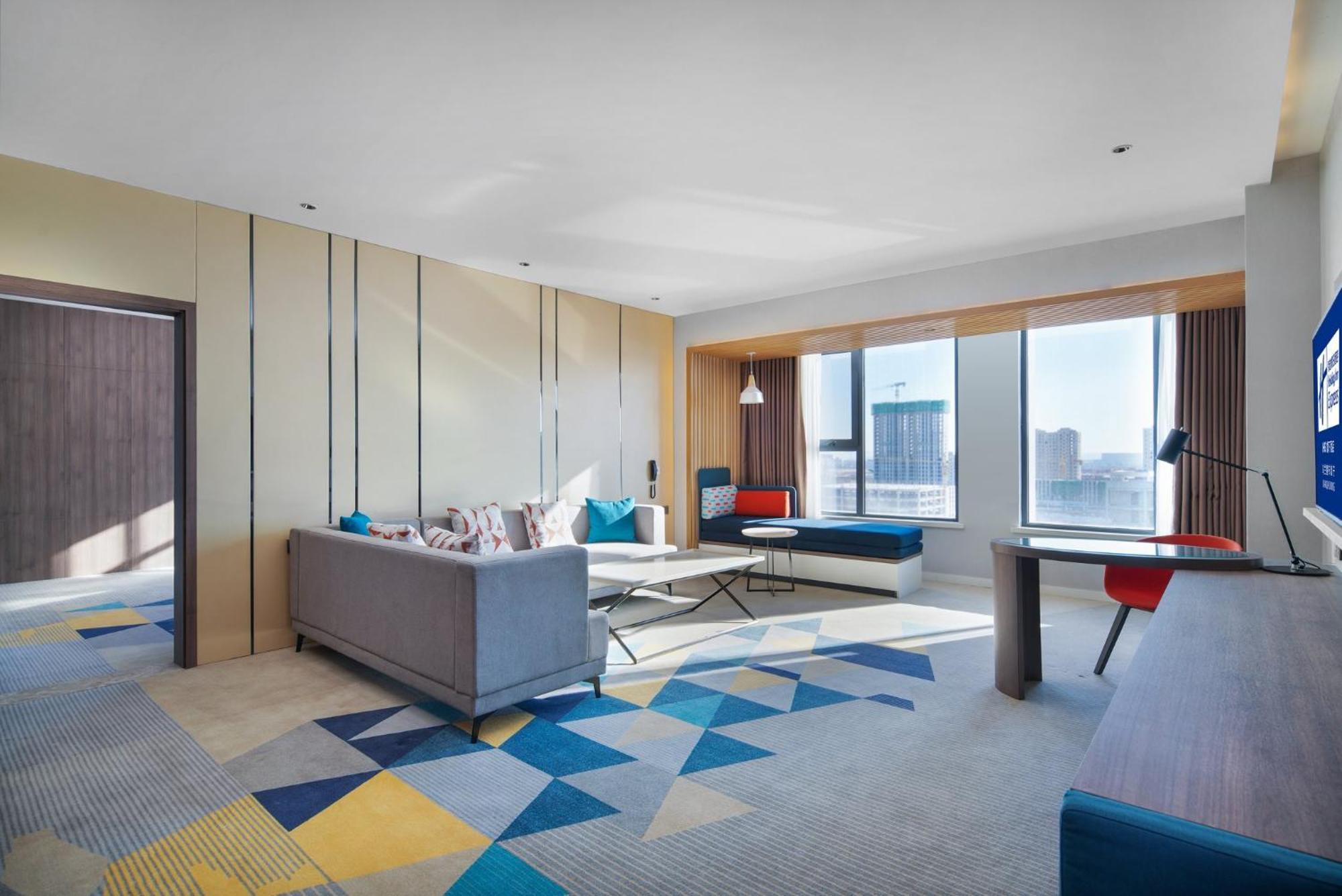 Holiday Inn Express Ulanqab Jining By Ihg Ngoại thất bức ảnh